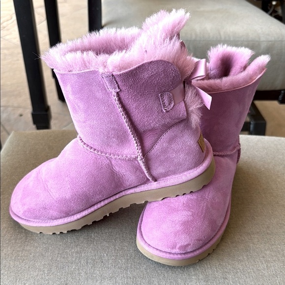 NWOB UGG Mini Bailey Bow II Purple Boot - Picture 1 of 5